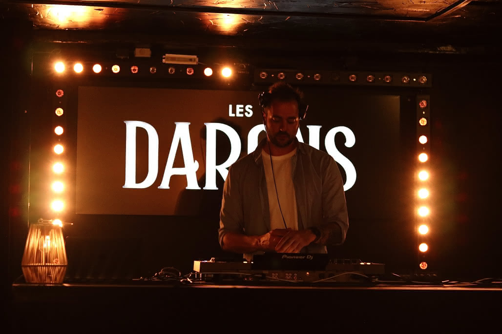 Les Darons